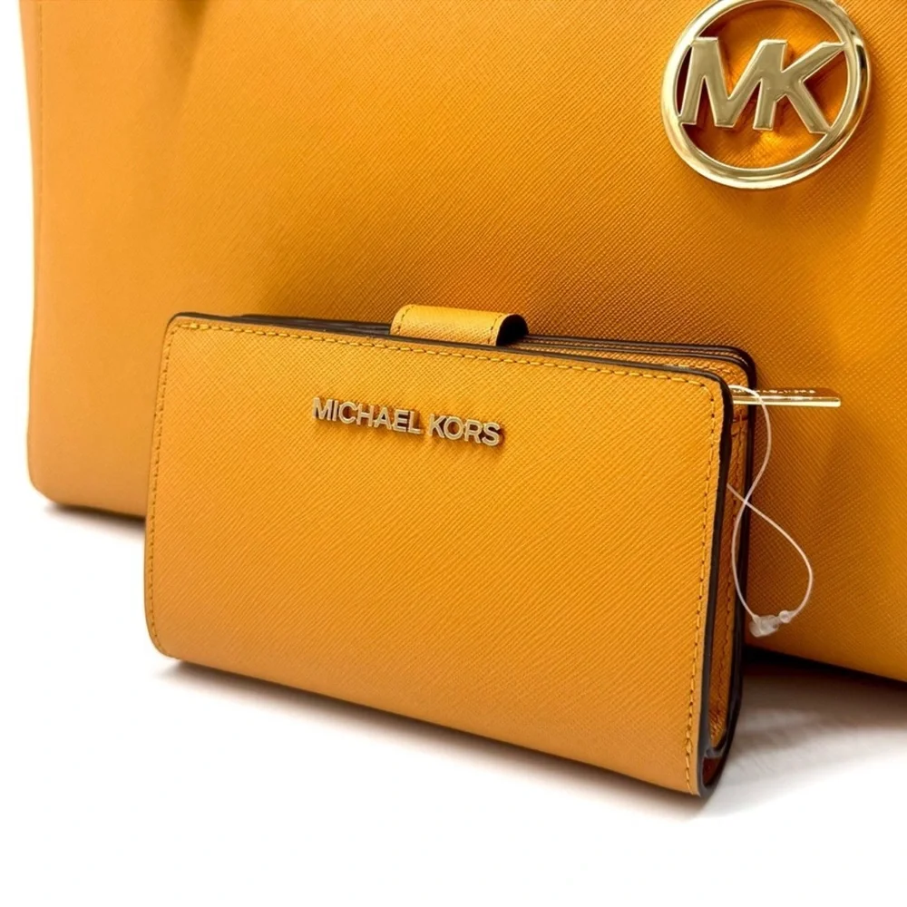 Michael Kors Charlotte LG Tote Bag 3 IN 1 Leather Tote Bag & Bifold Wallet Cider
